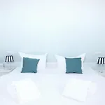 Norderstrasse 55c, W11, Dg, Sundowner Apartment